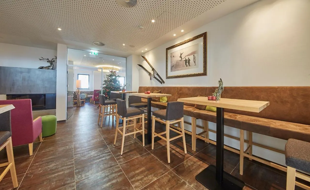 Alpenparks Hotel & Apartment Sonnleiten Saalbach-Hinterglemm 4*,