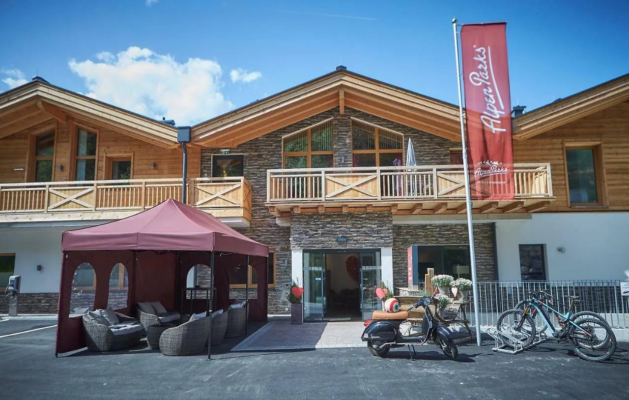 Alpenparks Hotel & Apartment Sonnleiten Saalbach-Hinterglemm 4*,  Austria